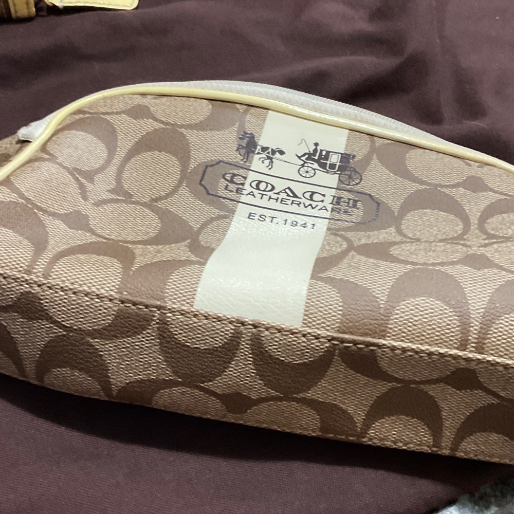 Coach Brown and Cream Tote Bag Set - Picture 3 of 12